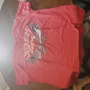 🐻    American Woman Tshirt size L